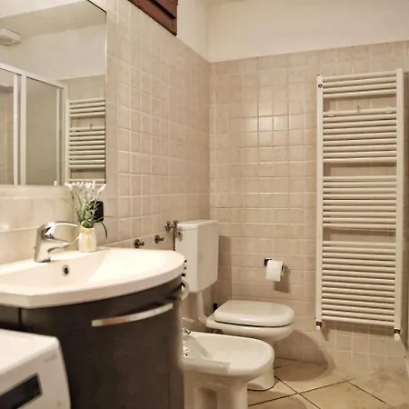 Casa Emilia Bed & Breakfast
