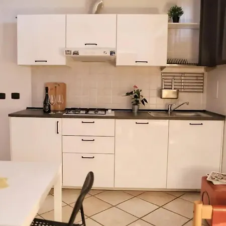 Casa Emilia Bed & Breakfast *